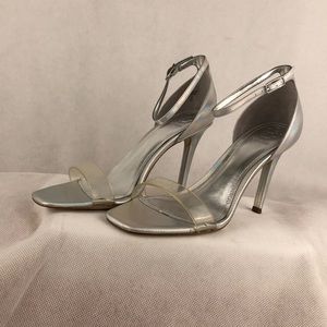 New Woman’s guess shoes heels open toe Sz 7.5